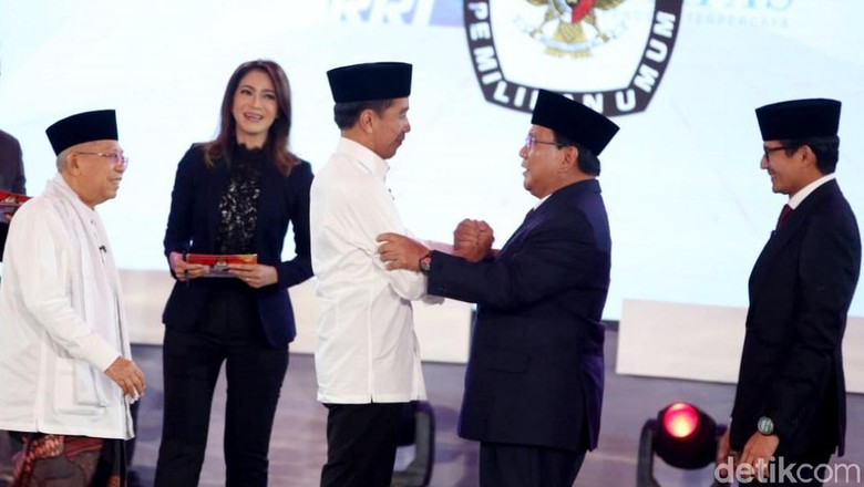 Foto Debat Calon Presiden Putaran Pertama (Sumber gambar: Detik.com)